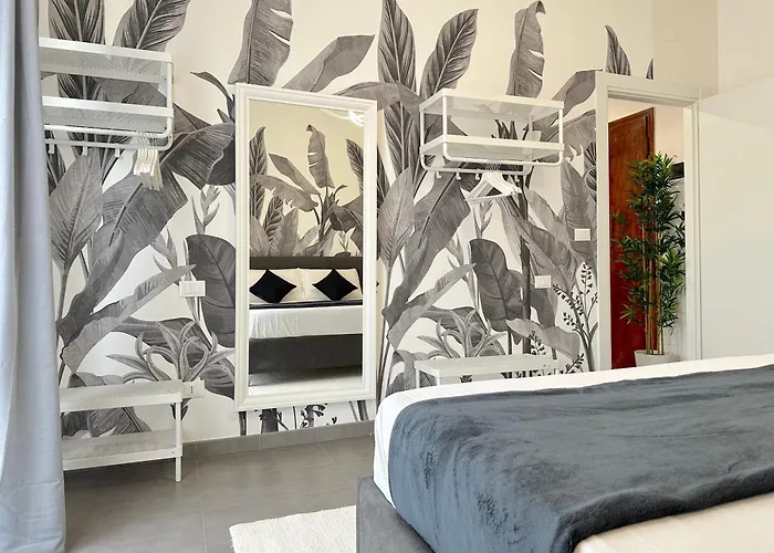 Laura Relais * Bolonya